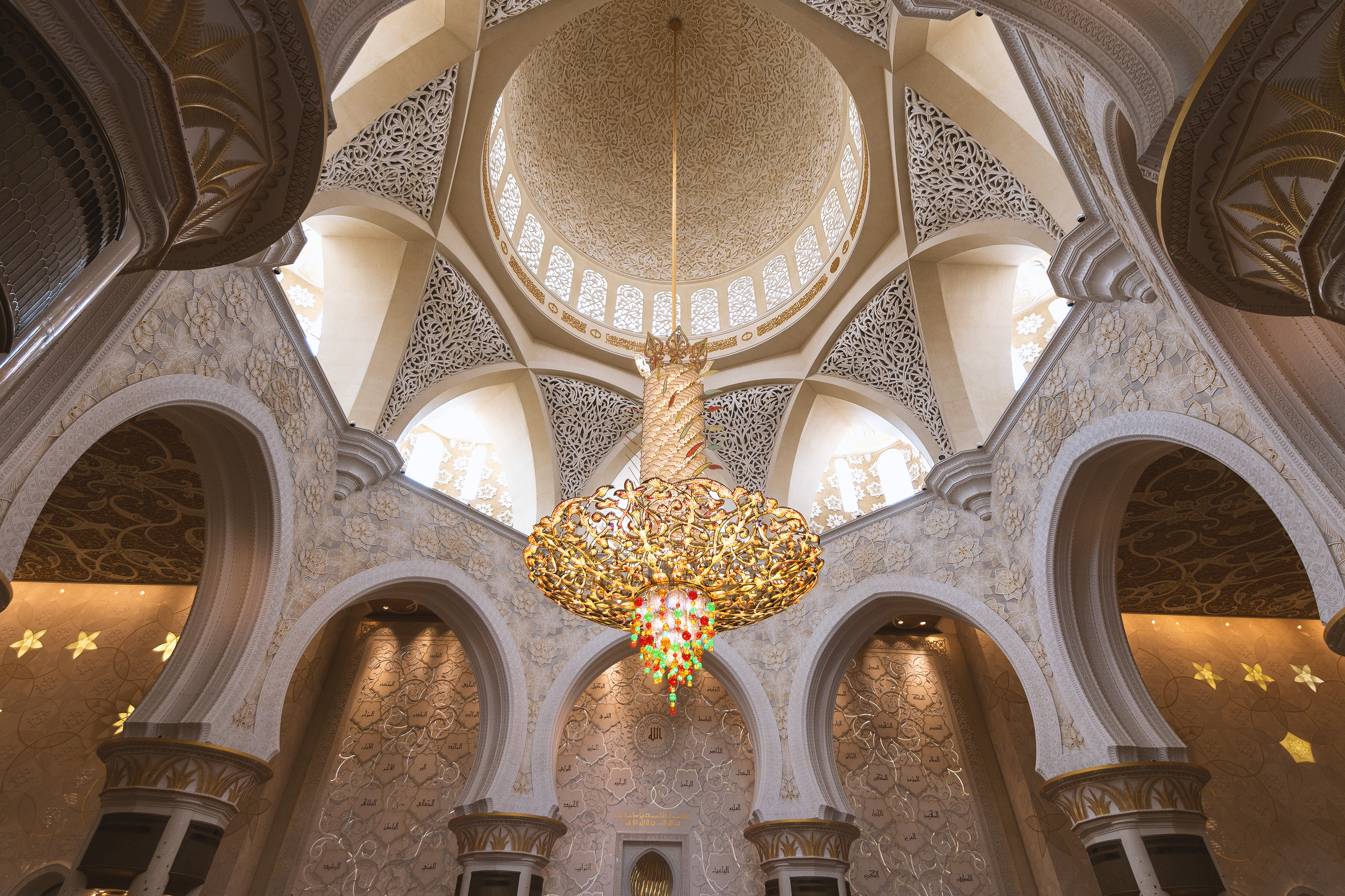 Decoration of Sheikh Zayed Mosque at Abu Dhabi · Free Stock Photos